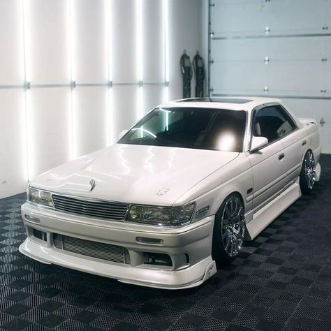 Nissan Laurel C33 👀  Owner: @richy_contreras #nissan #cars #car #iconiccars Nissan Laurel C33, Speed Aesthetic, Laurel Nissan, Dream Whip, Best Jdm Cars, Custom Muscle Cars, Nissan Cars, Pretty Cars, Japan Cars