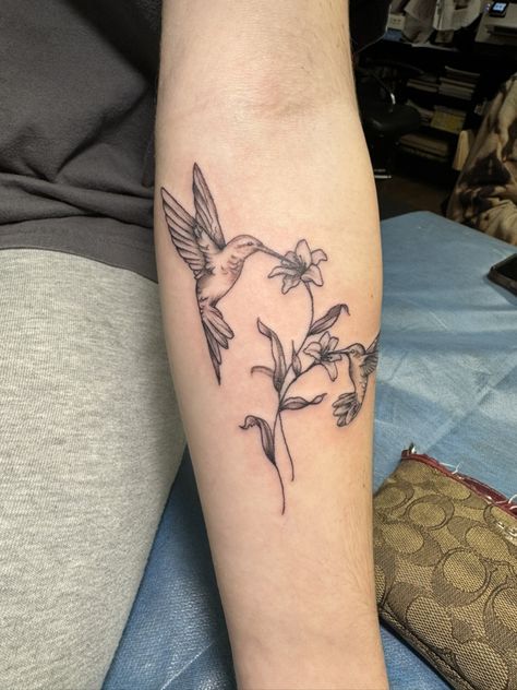 Hummingbird With Flower Tattoo, Black Hummingbird Tattoo, Hollyhock Tattoo, Black Hummingbird, Hummingbird Flower Tattoos, Hummingbird Flowers, Hummingbird Tattoo, Flowers Tattoo, Hummingbirds