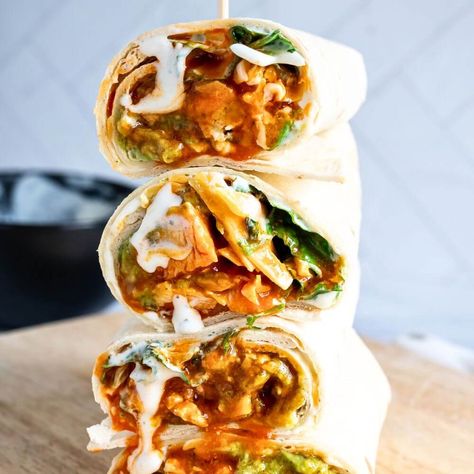 10-Minute Buffalo Chicken Wrap: Easy Recipe - Yummy and fully Rotisserie Chicken Wrap, Buffalo Ranch Chicken Wrap, Buffalo Chicken Wrap, Wraps Recipes Easy, Protein Ideas, Wraps Recipes, Buffalo Chicken Wraps, Leftover Rotisserie, Marinating Chicken Breast