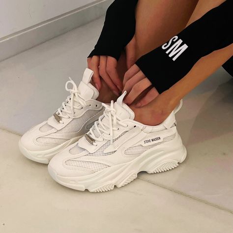 Steve Madden Chunky Sneakers, Amazon Sneakers Women, Steve Madden Shoes Outfit, Steve Madden Possession Sneakers, Steve Madden Tennis Shoes, Steve Madden Sneakers Outfit, Steve Madden Outfits, Steve Madden Possession, Chunky Sneakers Outfit