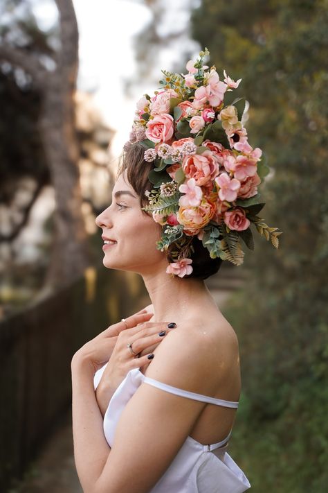 Hawaiian flower crown