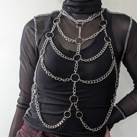 Skeleton Chain Harness by StudioSusanna on Etsy Skeleton Chest Jewelry, Skeleton Chain Harness, Ribcage Chain Harness, Diy Chain Harness, Chain Harness Men, Ribcage Harness, Skeleton Harness, Chains Outfit, Diy Harness