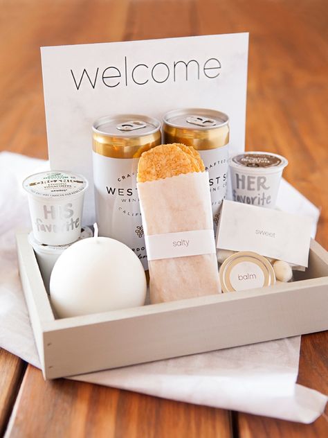 How to make the most darling modern wedding, hotel welcome gifts! Wedding Gifts Basket, Guest Basket, Modern Wedding Theme, Modern Wedding Gifts, Welcome Baskets, Wedding Welcome Gifts, Wedding Hotel, Wedding Welcome Bags, Wedding Gift Baskets