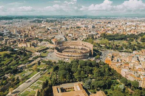 Best views in Rome and guide to all the panoramic viewpoints Rome Landscape, Air Mancur, Fiumicino, Italy Itinerary, Piazza Navona, Trevi Fountain, Cities In Europe, Conde Nast Traveler, Rome Travel