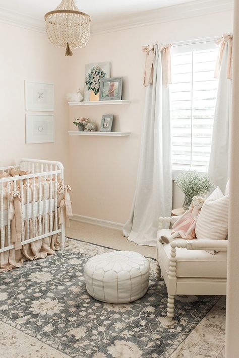 Friday Eye Candy A Thoughtful Place, Baby Sleep Problems, Baby Bedroom, Nursery Inspiration, Baby's Room, Nursery Design, Nursery Bedding, Nursery Neutral