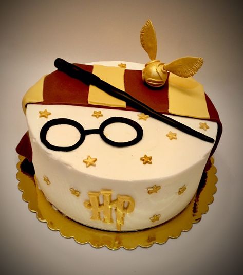 Pastel Harry Potter, Lily Harry Potter, Harry Potter Theme Birthday Party, Tort Harry Potter, Harry Potter Theme Cake, Harry Potter Torte, Gateau Harry Potter, Harry Potter Cupcakes, Harry Potter Theme Birthday