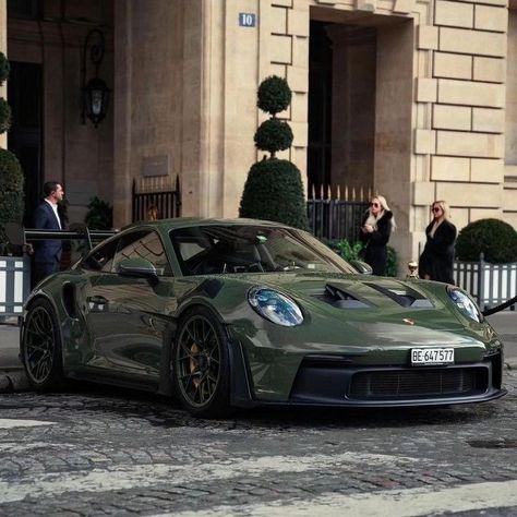 992 GT3RS in PTS Olive Green 🫒🏁 Porsche 992 Gt3 Rs, Porche Car, 992 Gt3 Rs, Porsche 991 Gt3, 992 Gt3, Black Porsche, Porsche 992, Porsche 550, Top Luxury Cars