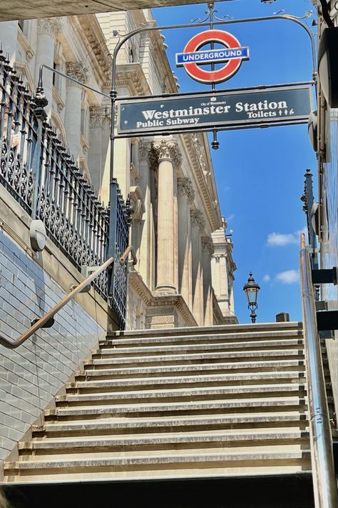 City Lifestyle Aesthetic, City Living Aesthetic, London Subway, Westminster Station, Living Aesthetic, City Lifestyle, Lifestyle Aesthetic, Aesthetic Lifestyle, City Living