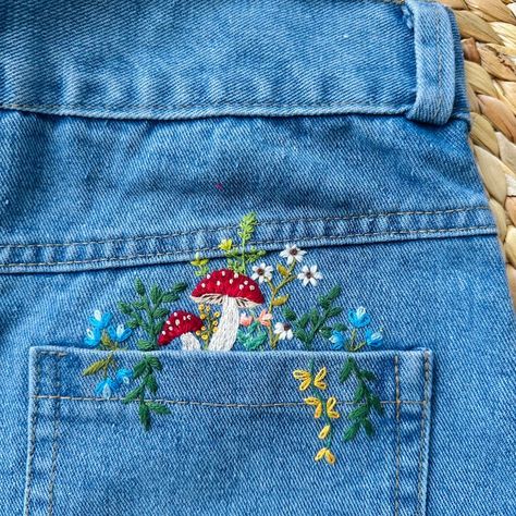 Pocket Jean Stick and Stitch Embroidery PDF & Pattern 4 X 2.5 Inch Beginner Embroidery Botanical Embroidery Designs Christmas Gift - Etsy Embroider Jeans Back Pocket, Embroidery Jeans Pocket, Embroidery Patterns On Jeans, Pocket Embroidery Design, Decorated Jeans, Embroidery On Denim, Embroidery Trousers, Embroidery Designs Christmas, Stitch Paper