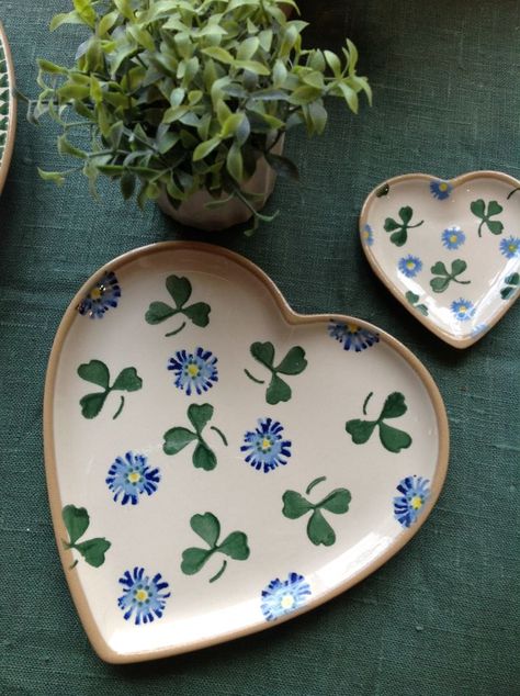 Nicholas Mosse, Ireland, Pottery.  Clover design.  Want. Heart Plates Ceramic, Heart Plate Pottery, Heart Shaped Pottery Painting Ideas, Pottery Painting Heart Plate, Heart Bowl Pottery Painting, Heart Shaped Pottery, Old Ireland, Clover Painting, Heart Plates