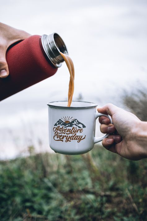 Holding Mug Aesthetic, Coffee Mug Photography Ideas, Coffee Cup Product Photography, Product Photography Mug, Coffee Mug Product Photography, Mug Photography Ideas, Cup Photography Photo Ideas, Mug Photography Photo Ideas, Mug Product Photography