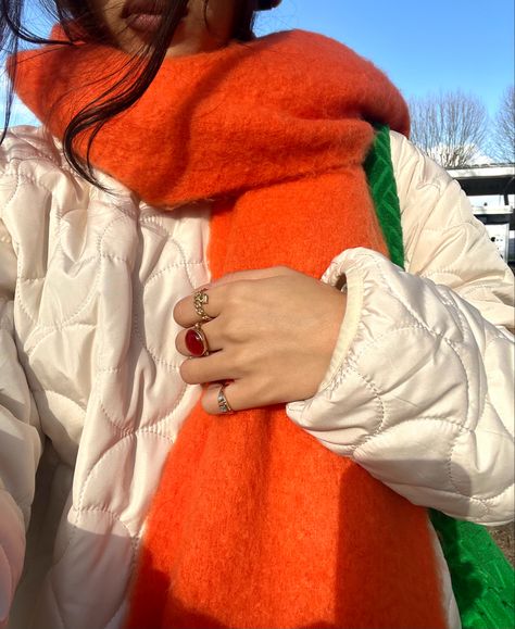 Orange scarf, green bag, white jacket, ootd, outfit, orange ring, spring, spring in paris, outfit inspo, outfit inspiration, french style Orange Scarf Outfit, Ootd Moodboard, Scarf Aesthetic, Jacket Ootd, Big Scarf, Orange Scarf, Scarf Outfit, White Jacket, Bright Orange