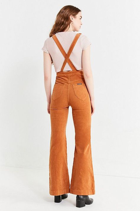 Slide View: 5: Rolla’s East Coast Corduroy Flare Overall Flare Overalls, Corduroy Dungarees, Shorts Overalls, Overalls Shorts, Corduroy Overalls, Comfortable Shorts, Denim Dungarees, Women's Overalls, Outfits 2023