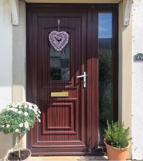 Currently have an attractive front door? This is the DIY hack for you. You won't believe the difference painting a UPVC door can make! Plus it's so cheap. Paint Upvc Front Door, Painting Upvc Door, Upvc Front Door Makeover, Paint Upvc Door, Upvc Door Makeover, Painted Upvc Front Door, Painted Upvc Door, Soft Green Kitchen, Upvc Porches