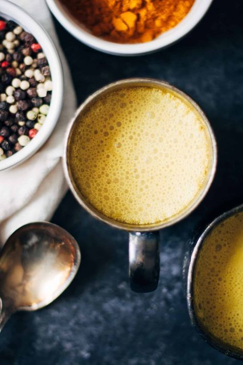 Spiced Vegan Golden Milk | Well and Full | #healthy #vegan #recipe Vegan Golden Milk, Nonalcoholic Drinks, Golden Milk Recipe, Fall Vegan Recipes, Overnight Oat, Vegan Drinks, Wellness Recipes, Golden Milk, Healthy Snacks For Diabetics