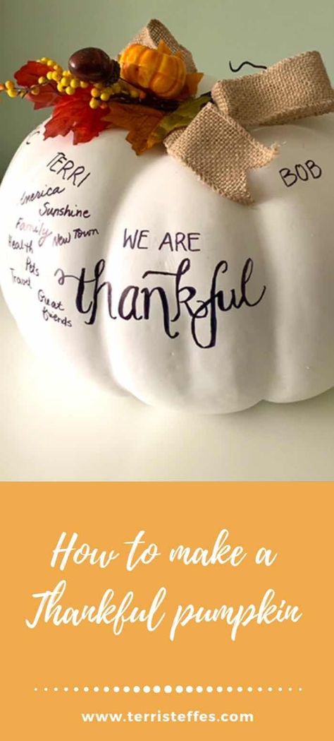 Gratitude Pumpkin, Craft For Thanksgiving, Gratitude Crafts, Thankful Pumpkin, Thanksgiving Appetizer Recipes, Thanksgiving Photos, Thanksgiving Projects, Pumpkin Template, Thanksgiving Recipes Side Dishes