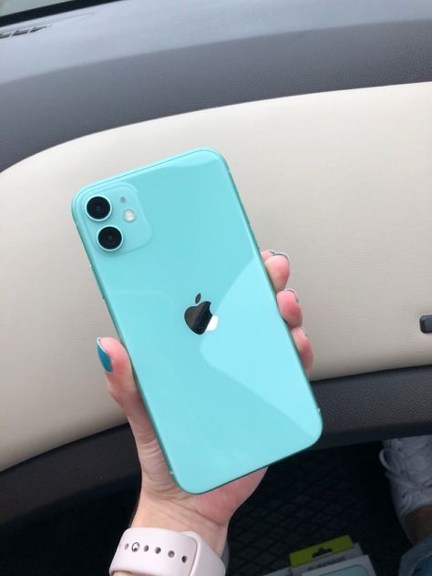 Iphone 11 Vert, Manifesting Iphone, Iphone 11 Green, Galaxy Flip, Iphone 11 Colors, Apple Aesthetic, Cyan Colour, Iphone Case Collection, Hijau Mint