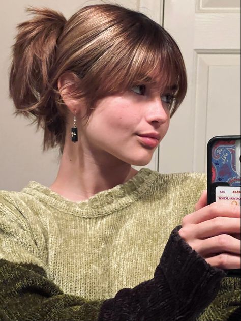 Medium Length Hair In Ponytail, Bangs With Hair Tied Up, Prom Hair Curtain Bangs, Curtain Bangs Tied Up, Haircut Inspo Bangs, Light Brown Hair Bangs, Medium Length Light Brown Hair, Light Curtain Bangs, Brown Hair With Curtain Bangs