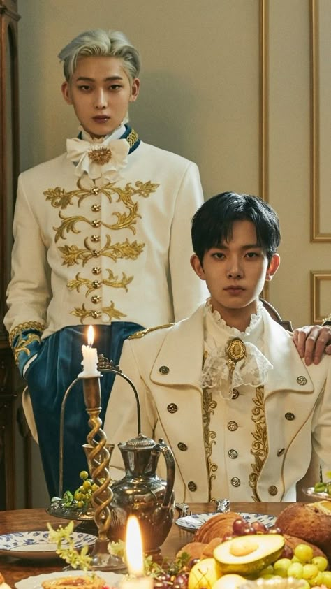 Prince Outfits Royal, Royal Outfits Aesthetic, Enhypen Border Carnival Concept Photo, Prince Tuxedo, Prince Outfits Aesthetic, Heeseung And Sunoo, Enhypen Border Carnival, Border Carnival, Prince Clothes