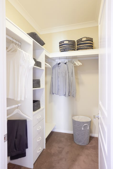 Walkin Robe Ideas, Small Walk In Robe Organisation, Walk In Wardrobe Narrow Space, Walk In Robe Storage Ideas, Corner Walk In Robe Ideas, Small Corner Walk In Closet Ideas, Small Walkin Wardrobe Design, Small Walkin Wardrobe Ideas, Walk In Robe Organisation