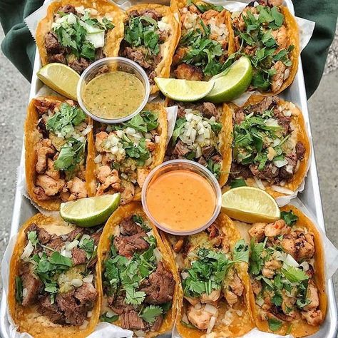 @hungrydoug posted to Instagram: Could you finish the whole tray?  I could probably finish off 2 more trays. * * * * 📷: @mideasttacos * * * *  #huffposttaste #buzzfeast #eeeeeats #feedfeed #tacos #tacotuesday #tacoaddiction #taco #forkyeah #losangeles #california #eatfamous #mexican #foodbeast #tastingtable #foodgawker #yahoofood #hungrydoug #tastemade #beautifulcuisines #todayfood #mexicansbelike #mexicanfood #visitcalifornia #carneasada #cali #onthetable #newforkcity #buzzfeedfood #food Eating Junk Food, Food Goals, Food Obsession, 16th Birthday, Pretty Food, Food Cravings, I Love Food, Amazing Food, Junk Food