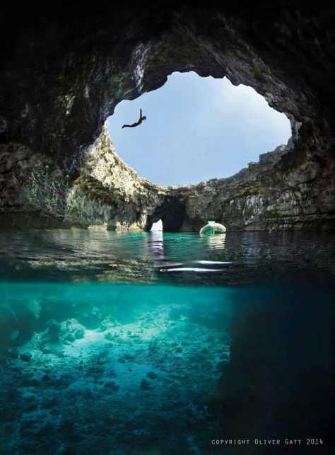 Malta - Paradise - Armier Bay . hole in the earth leading to a wimiscle grotto / swimming hole - Mediterranean - blue glow - secrets! Europe! Malta Photography, Maltese Islands, Canoe Boat, Matka Natura, Blue Lagoon, Pretty Places, Places Around The World, Albania, Maltese