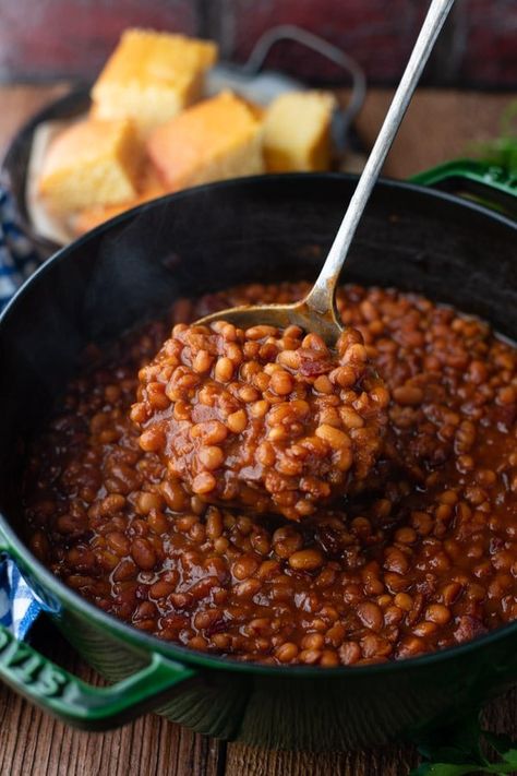 Homemade Baked Beans From Scratch, Baked Beans From Scratch, Cookout Dishes, Beans From Scratch, Easy Baked Beans, Baked Beans With Bacon, Beans With Bacon, Homemade Baked Beans, Boston Baked Beans