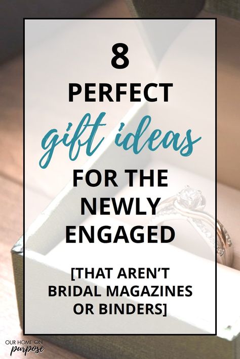 Diy Engagement Gifts, Engagement Basket, Thoughtful Engagement Gifts, Engagement Gift Baskets, Best Engagement Gifts, Engagement Gift Ideas, Engagement Gifts For Him, Engagement Party Diy, Engagement Party Planning