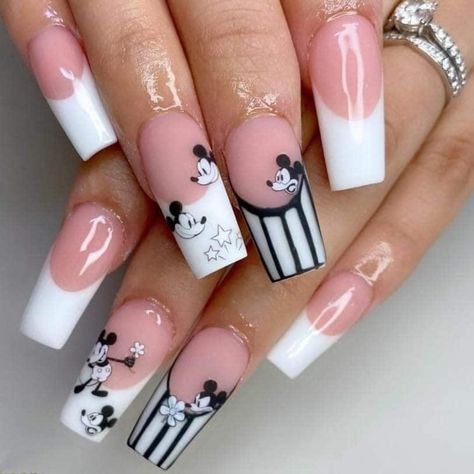 Cute Mickey Mouse Acrylic Nails, Minnie Nails Designs, Cinderella Nail Art, Minnie Mouse Nail Designs, Minnie Inspired Nails, Minnie Mouse Nails Pink Acrylics, Disney Acrylic Nails Minnie Mouse, Disneyland Nails, Mickey Mouse Nails