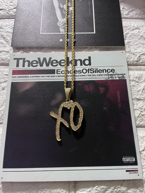 XO CHAIN Xo Chain, The Weeknd Merch, The Weeknd Memes, The Weeknd Albums, Xo Necklace, The Weeknd Songs, Starboy The Weeknd, The Weeknd Poster, Xo Jewelry