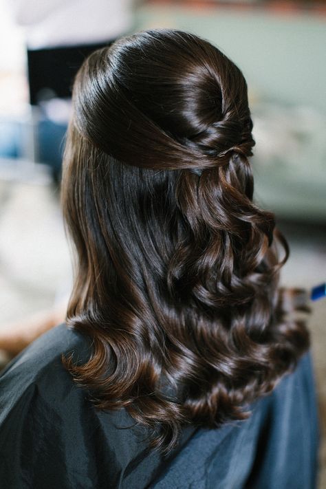 Half Up Half Down Short Hair, Bridesmaid Hair Inspo, Long Bridal Hair, Peinados Fáciles Para Cabello Corto, Short Wedding Hair, Penteado Cabelo Curto, Haircut Hairstyle, Wedding Hairstyles For Long Hair, Wedding Hair And Makeup