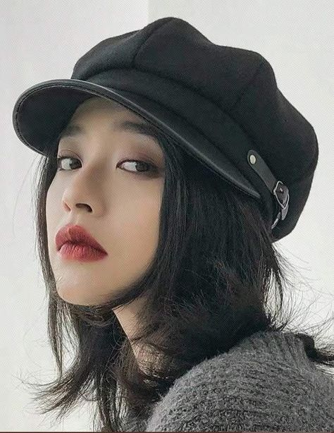 Korean Beret, Artist Outfit Style, Kpop Hat, Joker Hat, Leather Beret, Black Beret, Painter Hat, 인물 드로잉, Kawaii Accessories