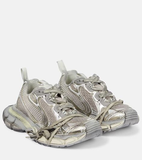 3xl mesh sneakers in white - Balenciaga | Mytheresa Balenciaga Clothes, Balenciaga Shoes Sneakers, Foams Shoes, White Balenciaga, Crocs Boots, Best Basketball Shoes, Next Shoes, Black Balenciaga, Outdoor Aesthetic