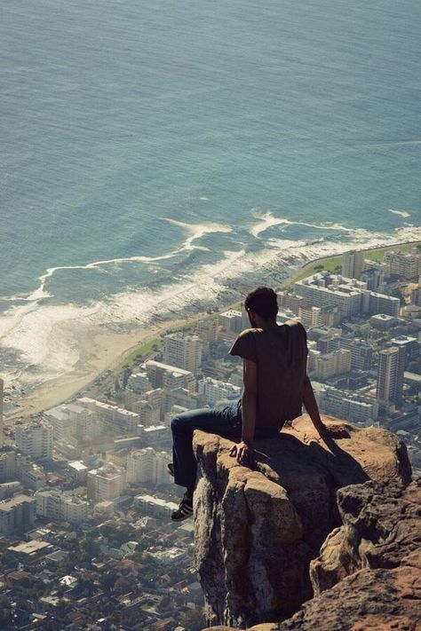 Lions Head Cape Town, Sitting On The Edge, Africa Do Sul, Kruger National Park, Cape Town South Africa, Nelson Mandela, Burj Khalifa, On The Edge, Crete