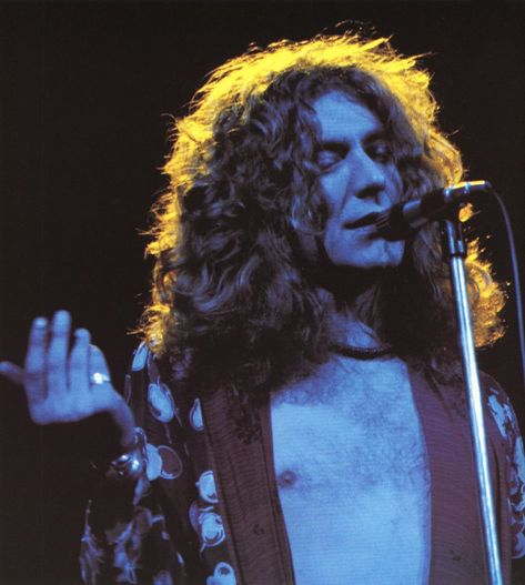 Trae on Instagram: “The Led Zeppelin Album Where Robert Plant Said He ‘Finally Learned How to Song’... Looking back on the day Robert auditioned, Jimmy Page…” Led Zeppelin Album, Led Zeppelin Albums, Rock N Roll Aesthetic, Robert Plant Led Zeppelin, Peter Steele, Led Zep, 70s Aesthetic, Paul Stanley, Roger Taylor