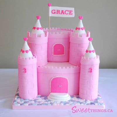 SweetThings: 3rd Birthday Cake: Pink Castle Cake Lovely girls princess castle cake Fairy Castle Cake, Pink Princess Cakes, Princess Theme Cake, Birthday Cake Pink, Castle Birthday Cakes, 3d Birthday Cake, Princess Castle Cake, Minion Birthday Cake, Girls 3rd Birthday