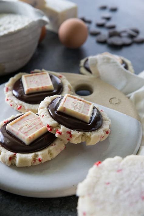 Chocolate Peppermint Bark, Peppermint Sugar Cookies, Christmas Baking Recipes, Peppermint Sugar, Snacks Saludables, Peppermint Bark, Holiday Cookie, Cookie Exchange, Christmas Snacks