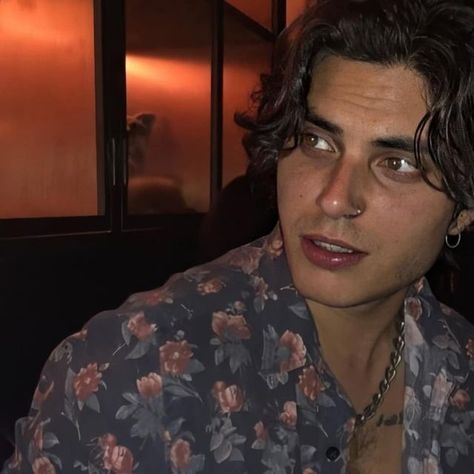 Samuel Larsen, Husband Ideas, Book Men, The Last Bookstore, Shaggy Rogers, Singer Song, Male Artist, Sirius Black, Heart Eyes