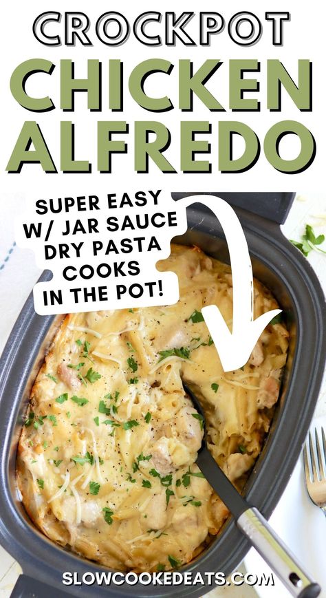 An oval gray crockpot of cooked chicken alfredo with a spoon Chicken Alfredo With Jar Sauce, Chicken Alfrado, Crockpot Alfredo, Crock Pot Chicken Alfredo, Alfredo Tortellini, Crockpot Chicken Alfredo, Alfredo Casserole, Chicken Alfredo Recipe, Dry Pasta