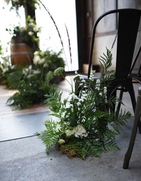 Ferns In Vases, Fern And Eucalyptus Centerpiece, Moss Flower Arrangements Wedding, Moss Centerpiece Wedding Enchanted Forest, Wedding Arch With Ferns, Moss Wedding Aisle, Moss And Fern Centerpieces, Moss Wedding Arch, Fern Ceremony Decor