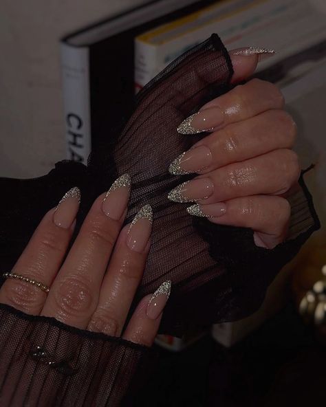 New Year’s Eve inspo☺️✨ . . . . . @apresnailofficial sculpted almond medium #klawsbysonia #apres #apresgelx #gelxnails #gelx… | Instagram Sparkle French Tip Nails, Sparkle French Tip, Glitter French Tip Nails, Glitter French Tip, Glitter French Nails, Glitter Tip Nails, Glitter French Tips, Short Coffin, Nails Only