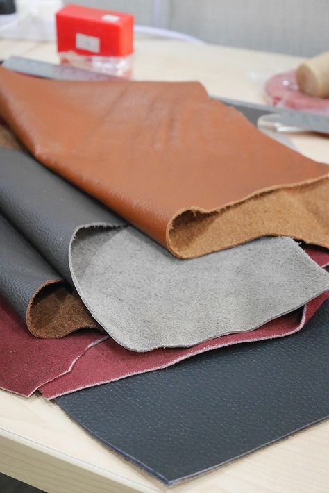 Leather Beginner Projects, Crafting With Leather Scraps, Beginner Leather Working, Uses For Leather Scraps, Diy Leather Projects For Beginners, Easy Leather Projects For Beginners, Crafts From Leather Scraps, Beginners Leather Projects, Projects With Leather Scraps