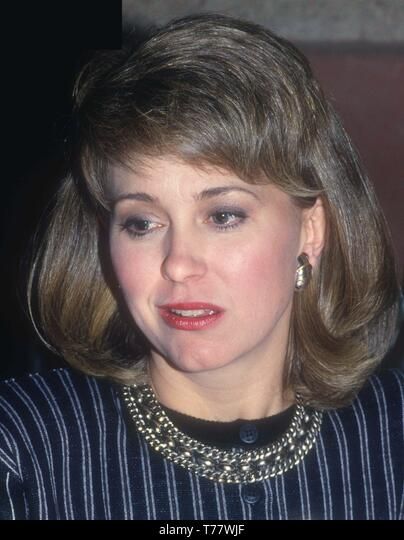 Jane Pauley 1989 Photo By John Barrett/PHOTOlink.net Stock Photo Jane Pauley, Tom Brokaw, Jackie Gleason, Jazz At Lincoln Center, Star Kids, Universal Studios Hollywood, Anniversary Event, Richard Branson, Julianne Moore