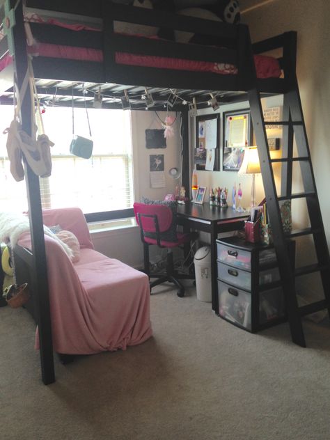 Loft Bed Inspo For Small Room, Tiny Loft Bedroom, Bedroom With Loft Bed, Bunk Bed Rooms Decor Aesthetic, Bunk Bed Rooms Decor, Loft Bed Bedroom Ideas, Loft Bed Black, Bunk Bed Room Ideas, Loft Bed Desk