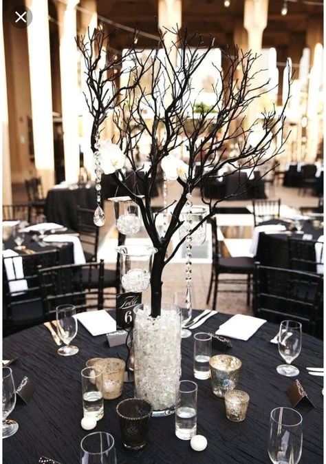 Black And White Table Centerpieces Diy, Black Tree Centerpieces, Black Grey Wedding Theme, Black Wedding Decorations Receptions, All Black Centerpieces, Black Flower Centerpieces, Black Wedding Aesthetic Decor, Black Event Decor, Black Tie Event Decorations