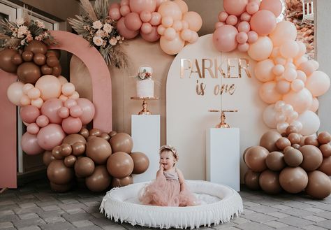 Brown And Pink Backdrop, Boho First Birthday Party, Peach Balloon Garland, Boho Baby Birthday, Gold Signage, Balloon Tips, Boho Rainbow Birthday Party, Boho First Birthday, Arch Backdrops