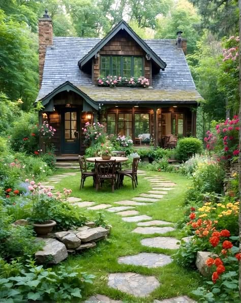 Cozy Cottages, Storybook Homes, Small Cottage Homes, Tree House Designs, Cottage Gardens, Cottage In The Woods, Dream Cottage, Fantasy House, Village House Design