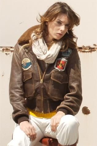 Women's TopGun Jacket Style: W201036  We are proud to now be an official retailer of Cockpit USA. These are the same people who make jackets for our military, & many WWII films. Pilot Jacket Outfit Woman, Pilot Jacket Aesthetic, Pilot Jacket Women, Pilot Outfit Women, Pilot Jacket Outfit, Leather Pilot Jacket, Pilot Clothing, Pilot Leather Jacket, Jacket Outfit Women