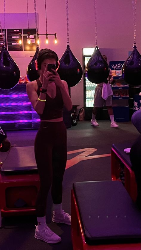 Boxing Class Aesthetic, Barrys Bootcamp Aesthetic, Fitness Class Aesthetic, Workout Class Aesthetic, Boxing Aesthetic, Class Aesthetic, Barrys Bootcamp, Femininity Aesthetic, Kurokos Basketball