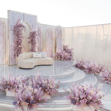 Lilac: Colour Of The Season Is Sensed And Here’s How You Can Inculcate It In Your Celebration حفل توديع العزوبية, Wedding Stage Decor, Candy Birthday, Rustic Wedding Decorations, Dream Wedding Decorations, Wedding Stage Design, Wedding Planning Decor, Luxury Wedding Decor, Desi Wedding Decor